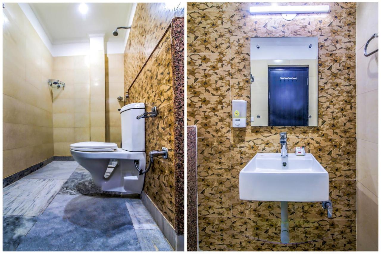 Hotel Oyo 8888 Riga Hs Deluxe à Agra  Extérieur photo